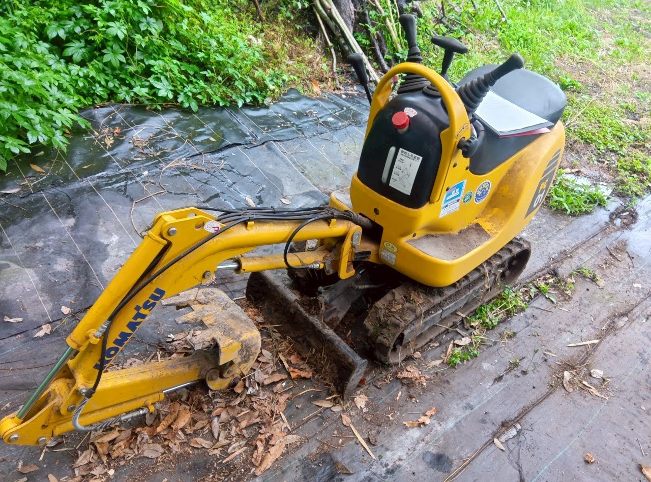 コマツ（KOMATSU） 