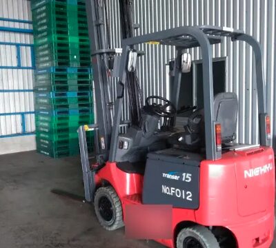 ニチユ　フォークリフト