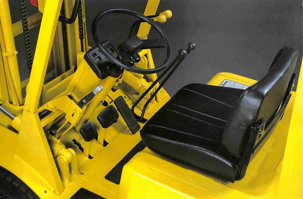 三菱フォークリフトの買取相場は？中古市場では高需要・高く売るためのポイントを徹底解説